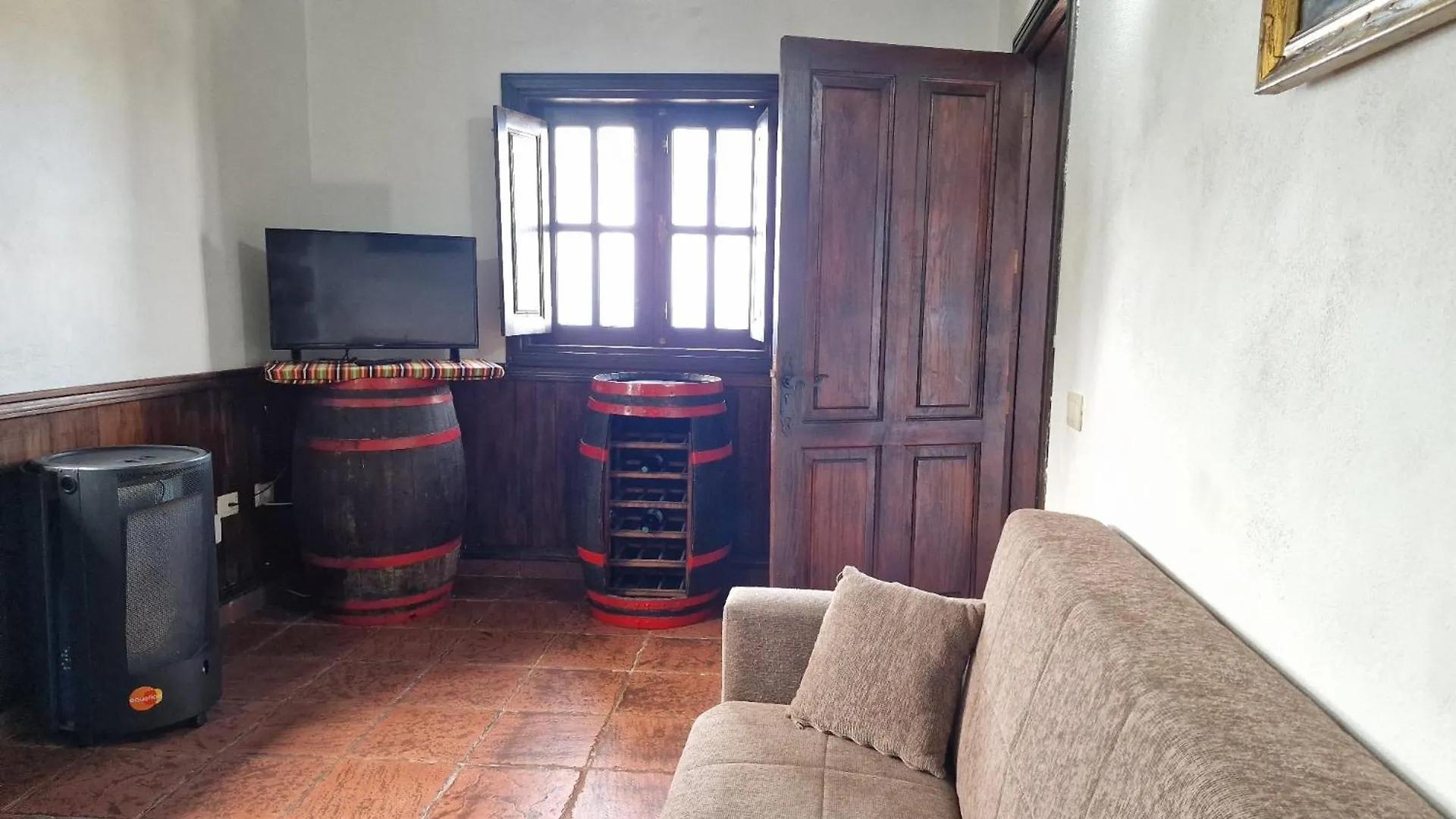 Casa Canaria Drago In Icod De Los Vinos By Hrtenerife Net